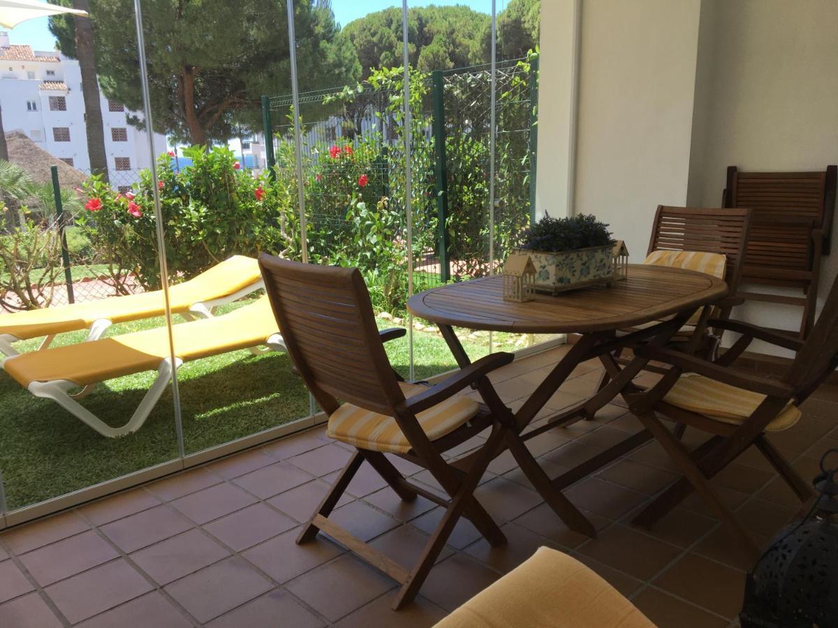 Mi Capricho, Beachfront, Grownfloor, Private Garden & Terrace Sitio de Calahonda Luaran gambar