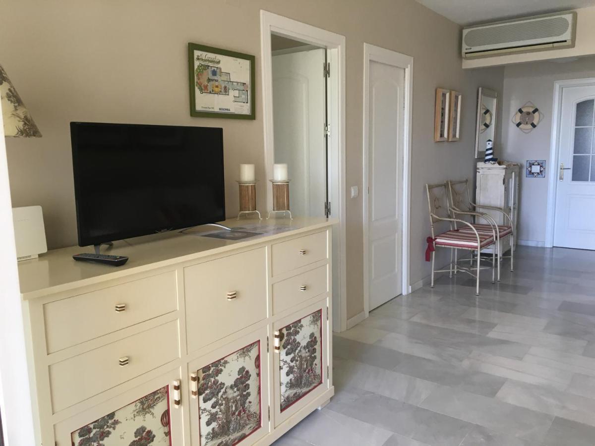 Mi Capricho, Beachfront, Grownfloor, Private Garden & Terrace Sitio de Calahonda Luaran gambar